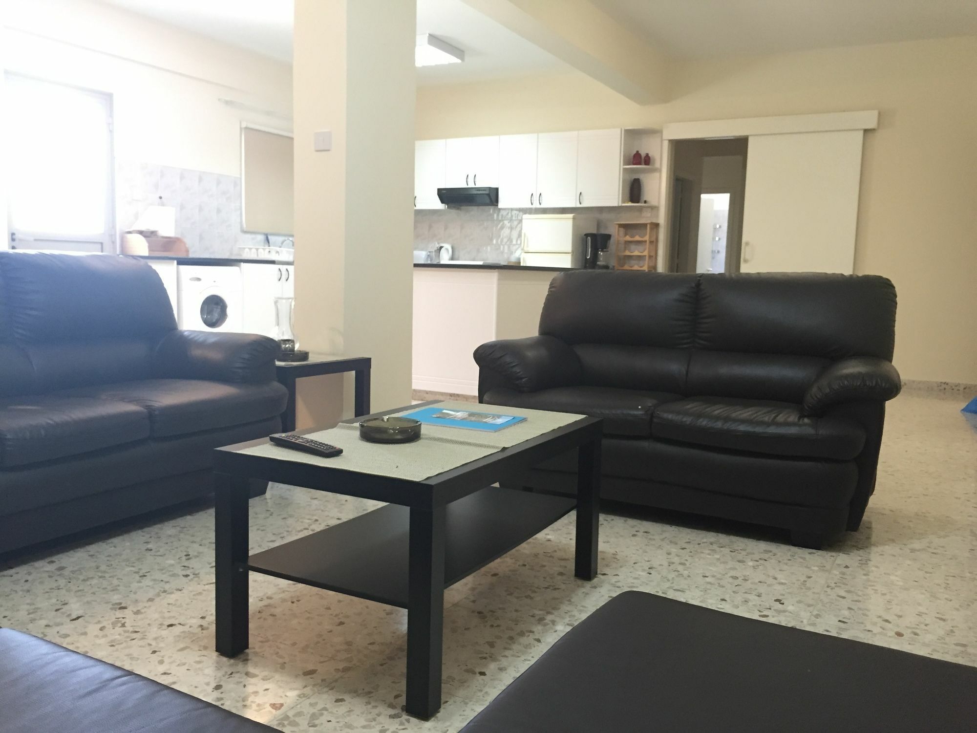 Himonas Apartments Pissouri Exterior foto
