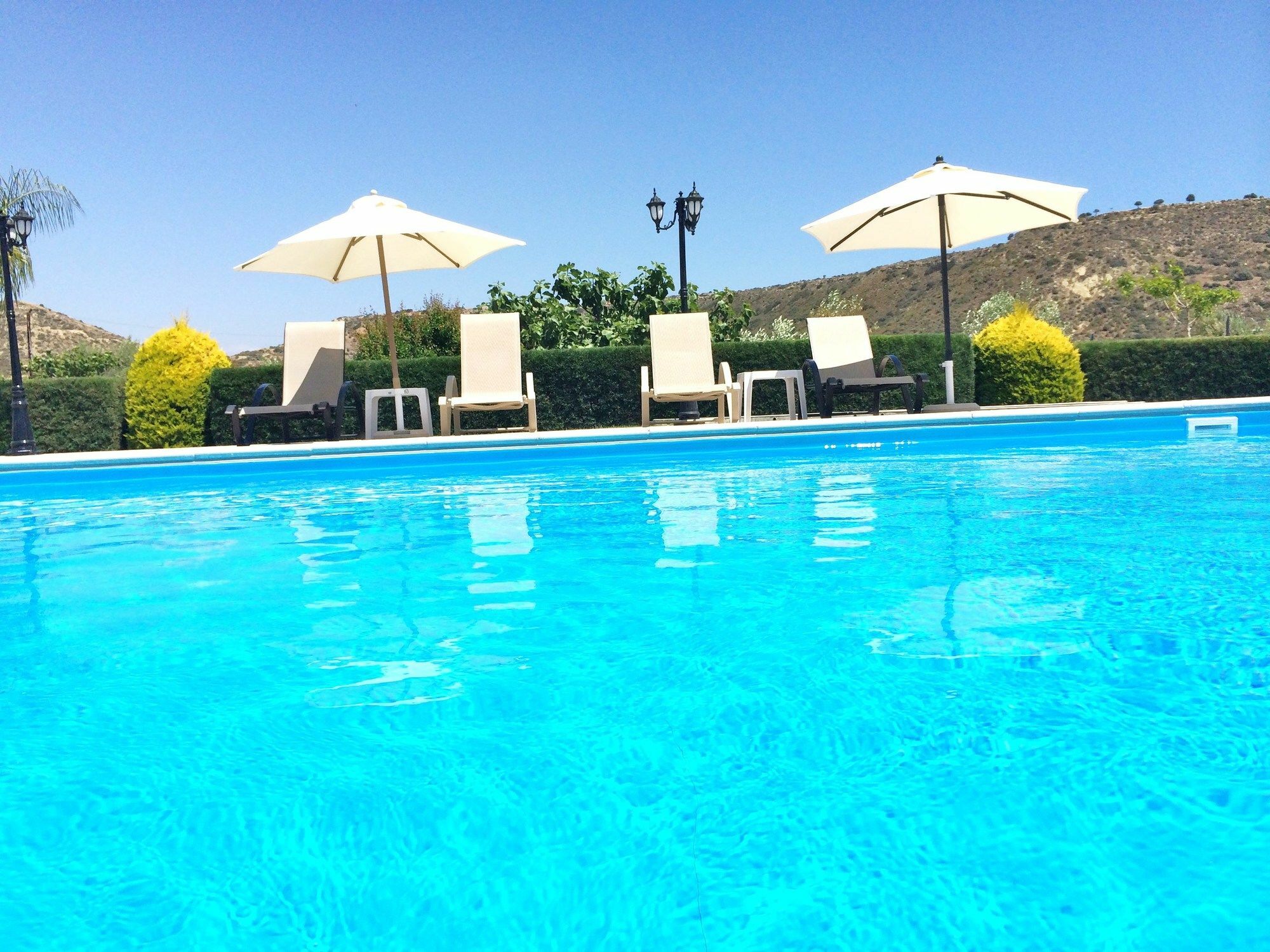 Himonas Apartments Pissouri Exterior foto