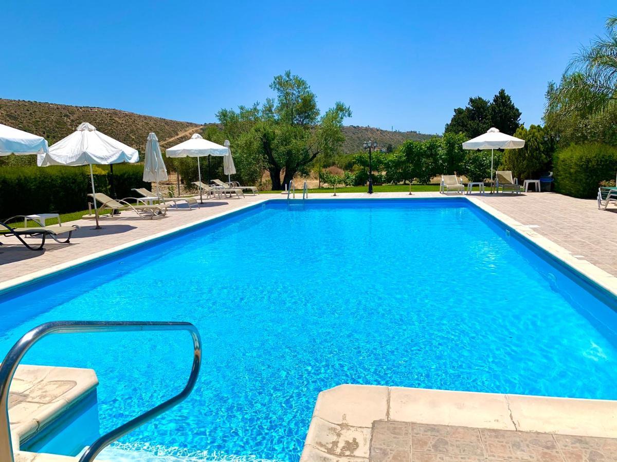 Himonas Apartments Pissouri Exterior foto