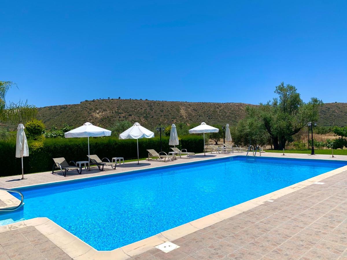 Himonas Apartments Pissouri Exterior foto